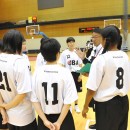 スクリメージ前のミーティング