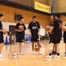 選手間で話し合って、学んだことを整理する