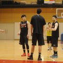 練習中からコミュニケーションを図る選手たち