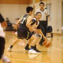 ゲームをコントロールする河村 勇輝選手(福岡第一高校 1年)