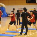 チューブを使ってトレーニング