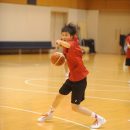 動きの指示を出す林 未紗選手(県立足羽高校 2年)