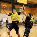 増田 啓介選手(筑波大学 1年)はドライブから3Pシュートまでどこからでもシュートを決めていく