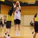 佐坂 樹選手(白?大学 1年)のジャンプシュート